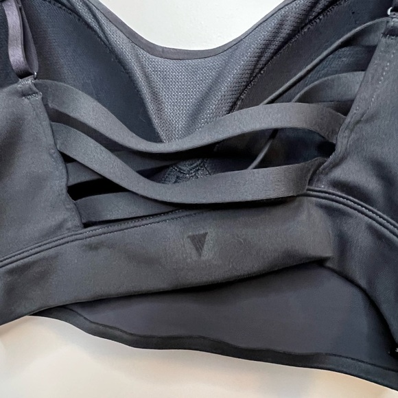 Victoria’s Secret Women's Intimate Bra - Picture 4 of 5